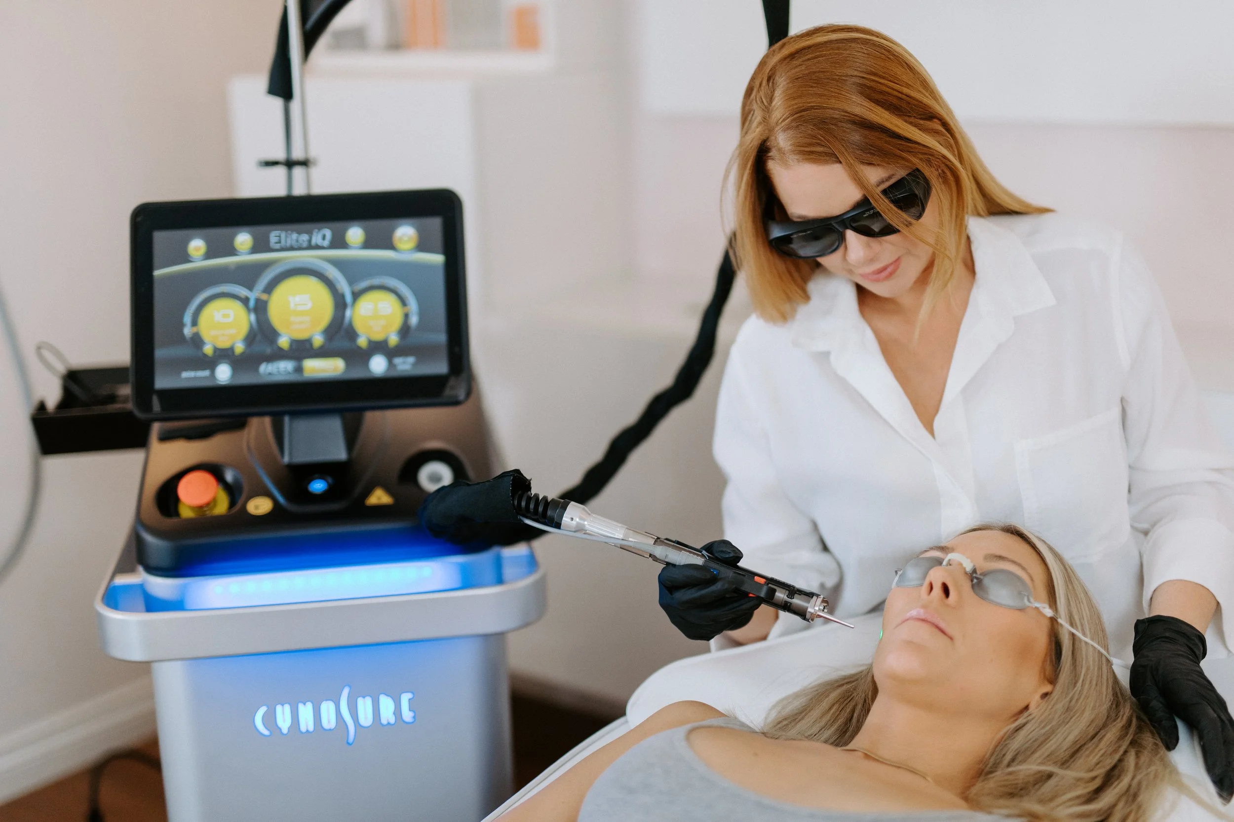 لیزر موهای زائد با سایناشور آمریکا